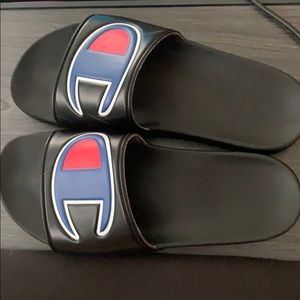 Champion SlidesSize 8 men